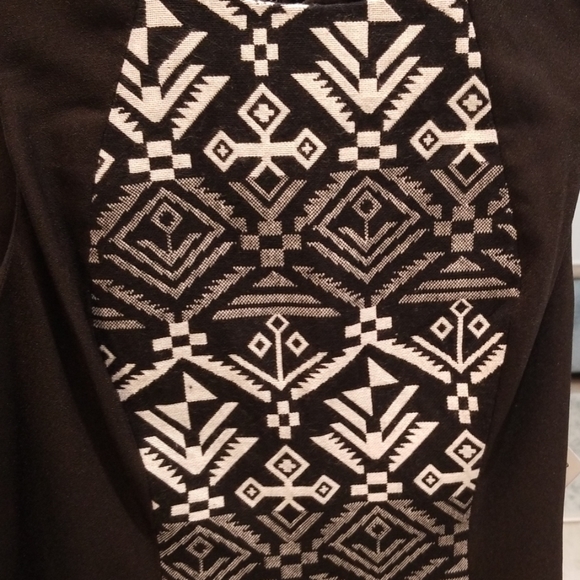 Black Mini Dress w/ Tribal Print Sz S - Picture 4 of 4